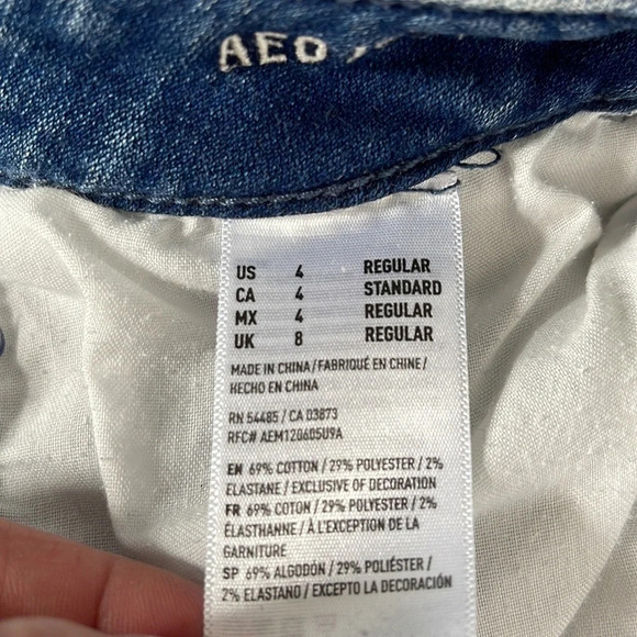 AMERICAN EAGLE Super Stretch Jogger Jeans Blue Medium Wash *As Is* Size 4 - Picture 9 of 13